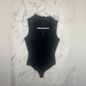 Lulu's Women’s Black Choker Tank Top Bodysuit Sz M
